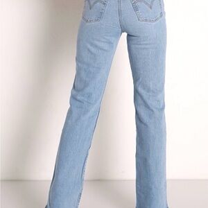 Levi’s Ribcage Bootcut Jeans – Light Wash – Size 30x33